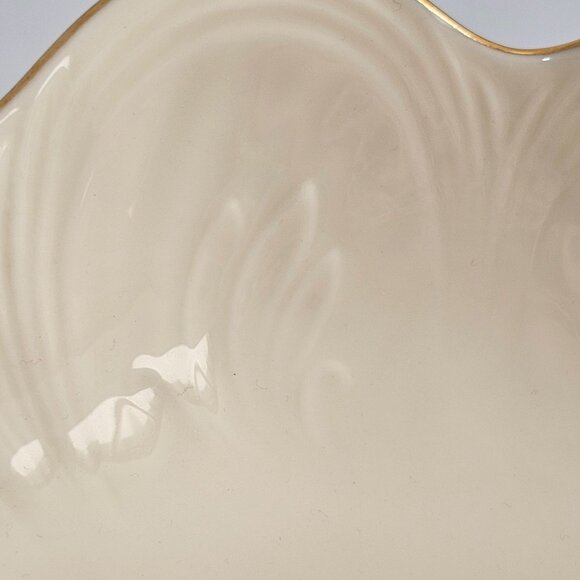 Lenox Saybrooke Gold Serving Bowl 8" scalloped ruffled luxury tableware - Picture 11 of 11